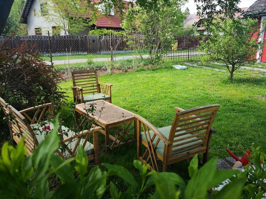 Red Bed Villa Jankowice  ภายนอก รูปภาพ