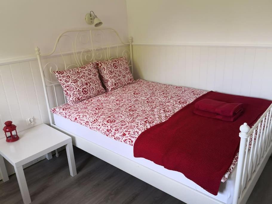 Red Bed Villa Jankowice  ภายนอก รูปภาพ
