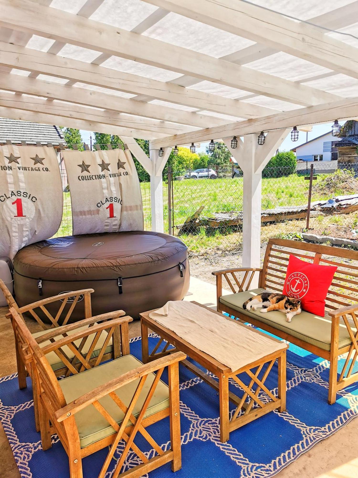 Red Bed Villa Jankowice  ภายนอก รูปภาพ